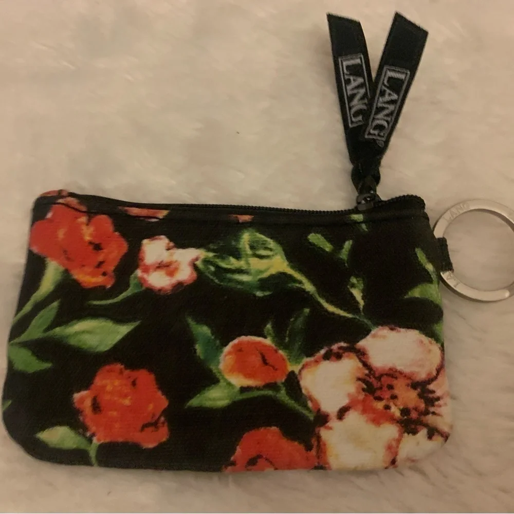 LANG - ID Holder